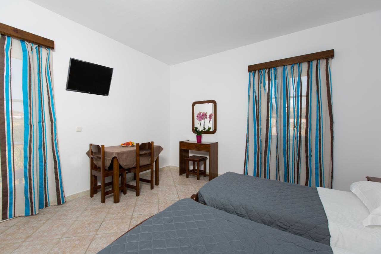 Mylos Hotel Vívlos 外观 照片