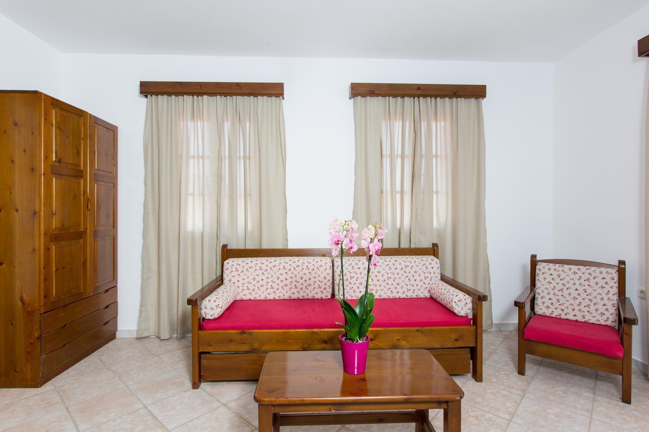 Mylos Hotel Vívlos 外观 照片